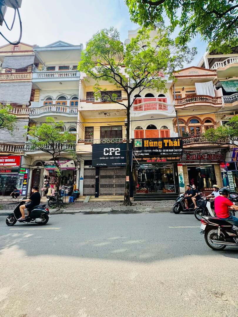 LOA LOA BÁN GẤP NHÀ LÊ HÔNG PHONG HÀ ĐÔN MẶT PHỐ - KINH DOANH - VỈA HÈ - 2 THOÁNG VĨNH VIỄN - TRUNG - Ảnh chính