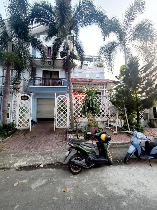 Bán biệt thự phố 242m2 -chỉ 17 tỷ - KDC Intresco 13E - đường 12m - ven hồ sinh thái - Ảnh 3