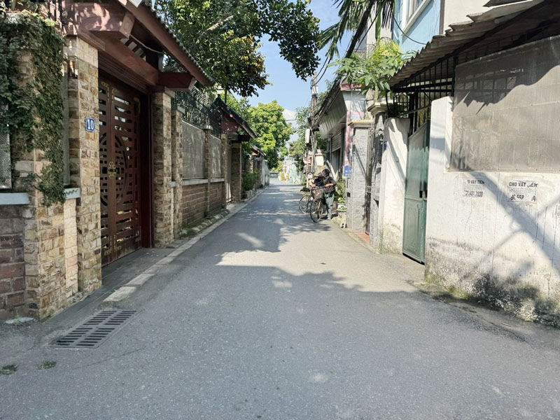 Cần bán 67,5m2 đất thôn Hội - Phường Gia Lâm. Đường ô tô con, gần hồ điều hòa và chợ - Ảnh chính