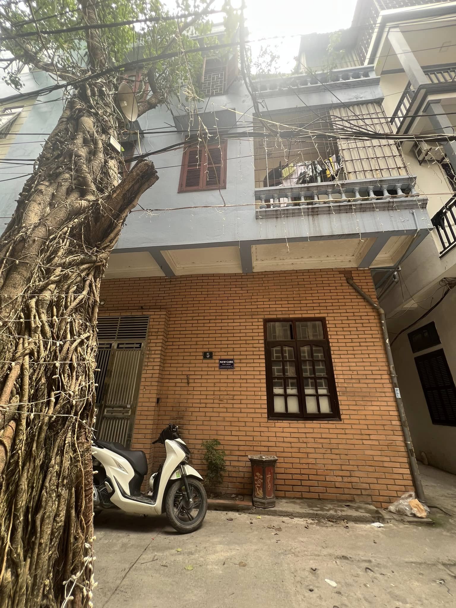 GIÁ TỐT GIÁ TỐT BÁN NHÀ LÊ HỒNG PHONG HÀ ĐÔNG  PHÂN LÔ_OTO TRÁNH_NHÀ 4 TẦNG VỊ TRÍ ĐẸP - Ảnh chính