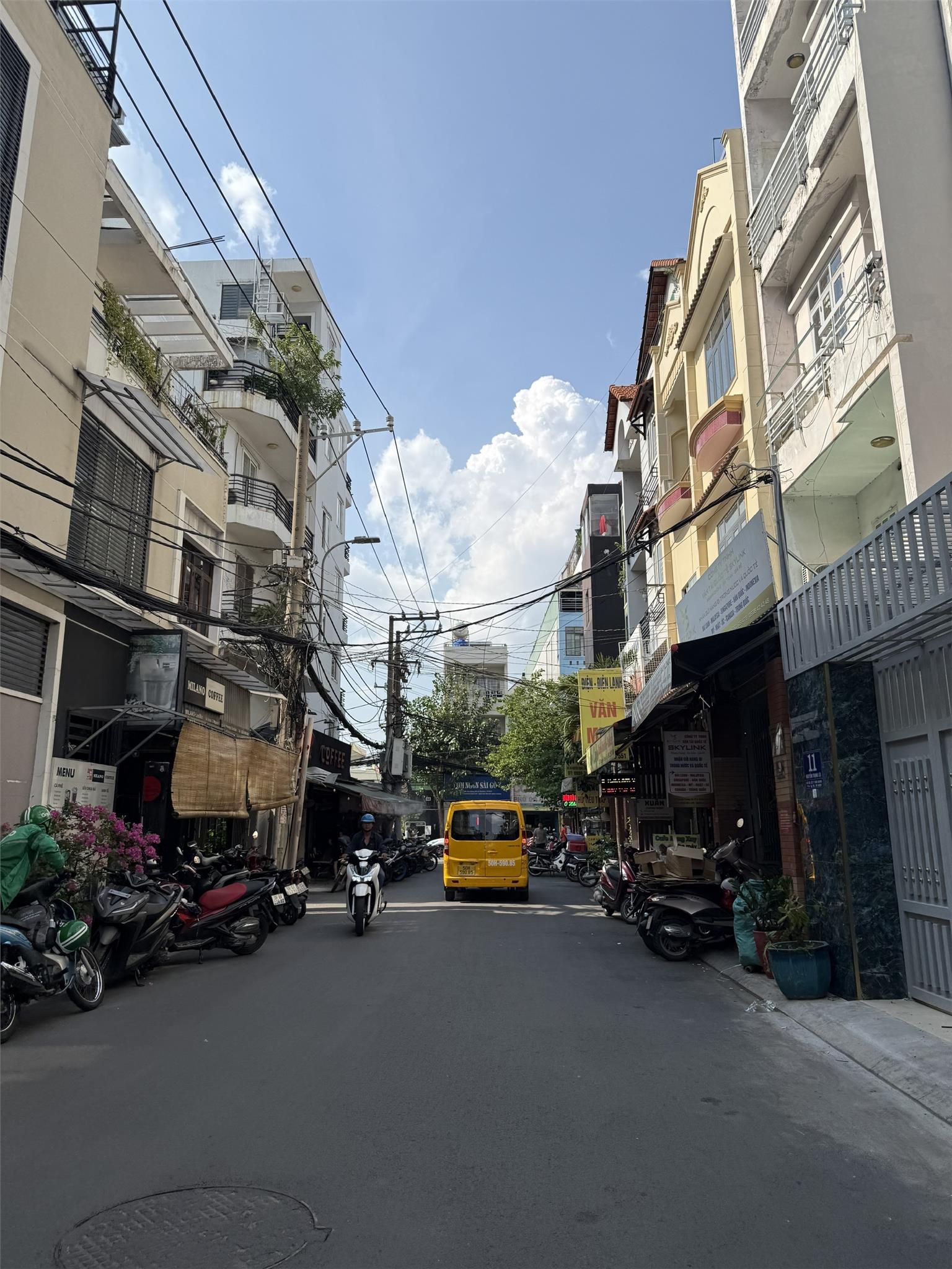 **Bán nhà mặt tiền Trần Văn Quang, phường 10 Tân Bình; 17 phòng (5*17) - Ảnh 4