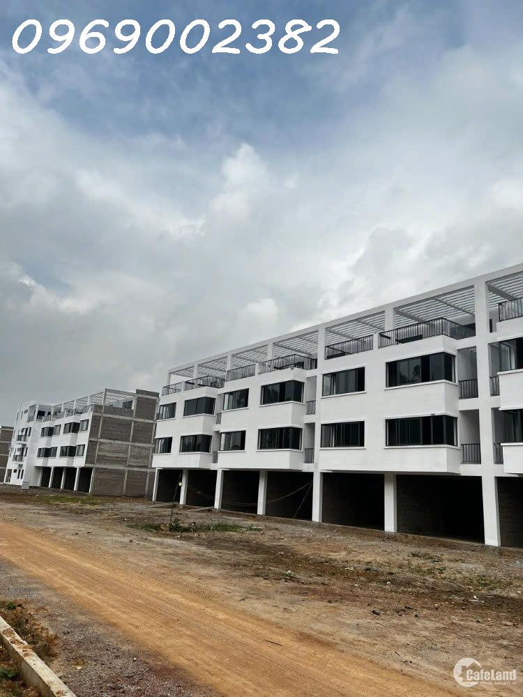 Bán Shophouse KĐT Mới Xuân Hòa, Phúc Yên, Vĩnh Phúc, DT 120m2 xây 4 tầng, giá 5,4 tỷ - Ảnh 3