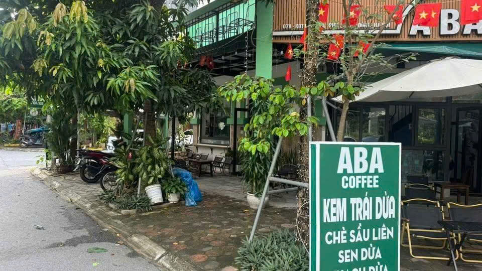 CHÍNH CHỦ CẦN SANG NHƯỢNG QUÁN CAFE LÔ GÓC 2 TẦNG LACASTA VĂN PHÚ, HÀ ĐÔNG - Ảnh 1