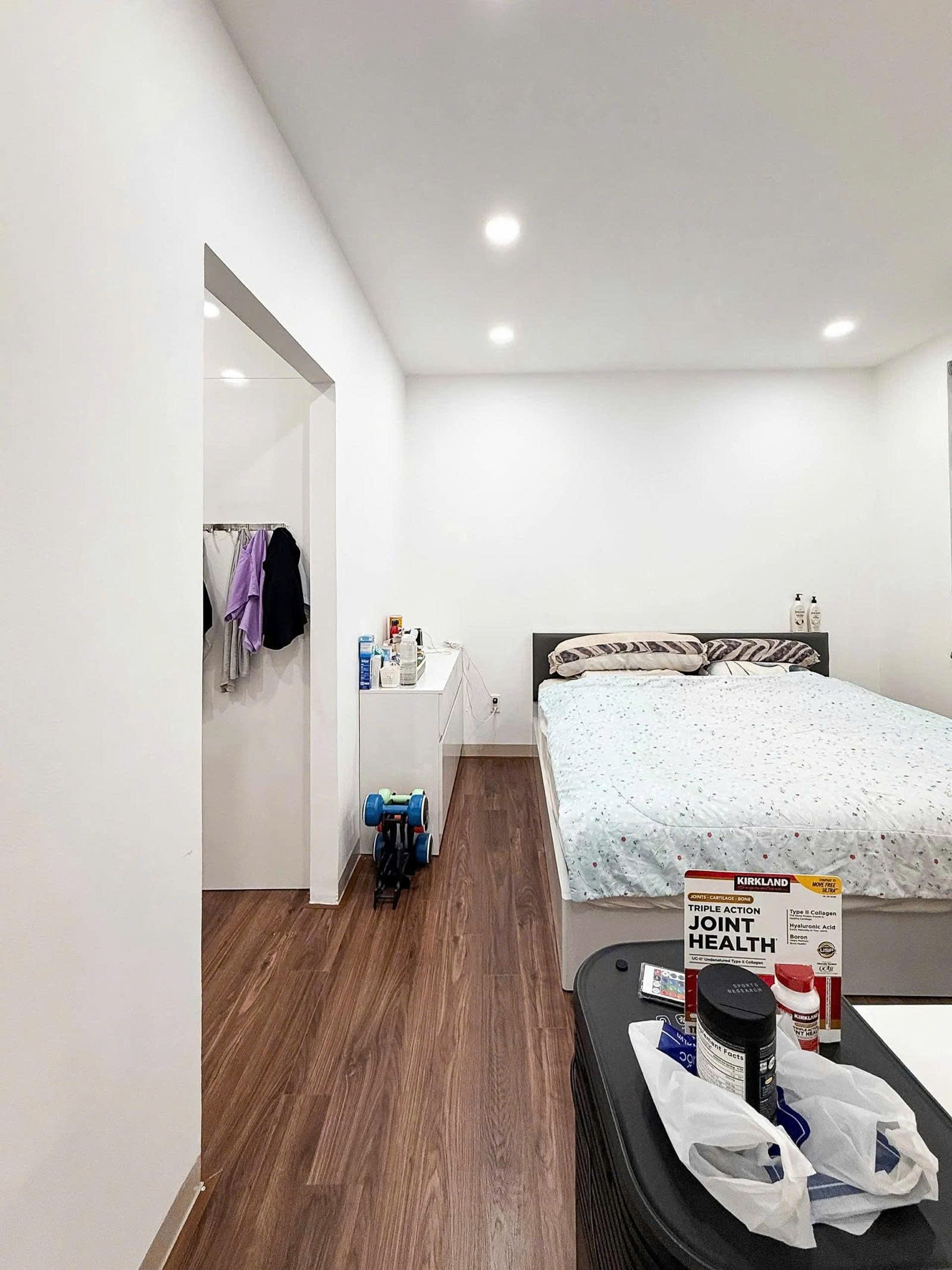 SIÊU PHẨM - NHÀ PHỐ  chỉ 11.99 tỷ - DÒNG TIỀN SÁT QUẬN 1 - Ảnh 1