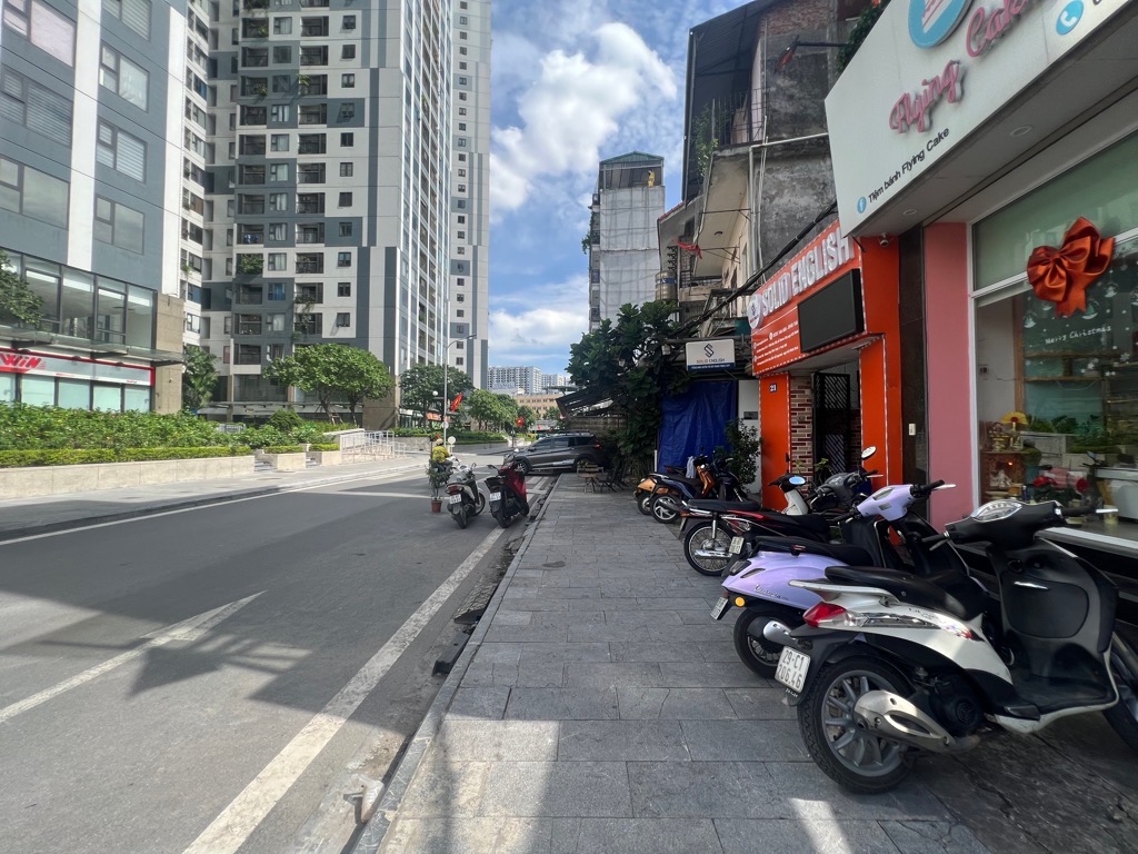 MINH KHAI,HAI BÀ TRƯNG 23tỷ 62m DƯỚI CHÂN CHUNG CƯ,KINH DOANH TẤP NẬP,DÂN CƯ SẦM UẤT - Ảnh chính