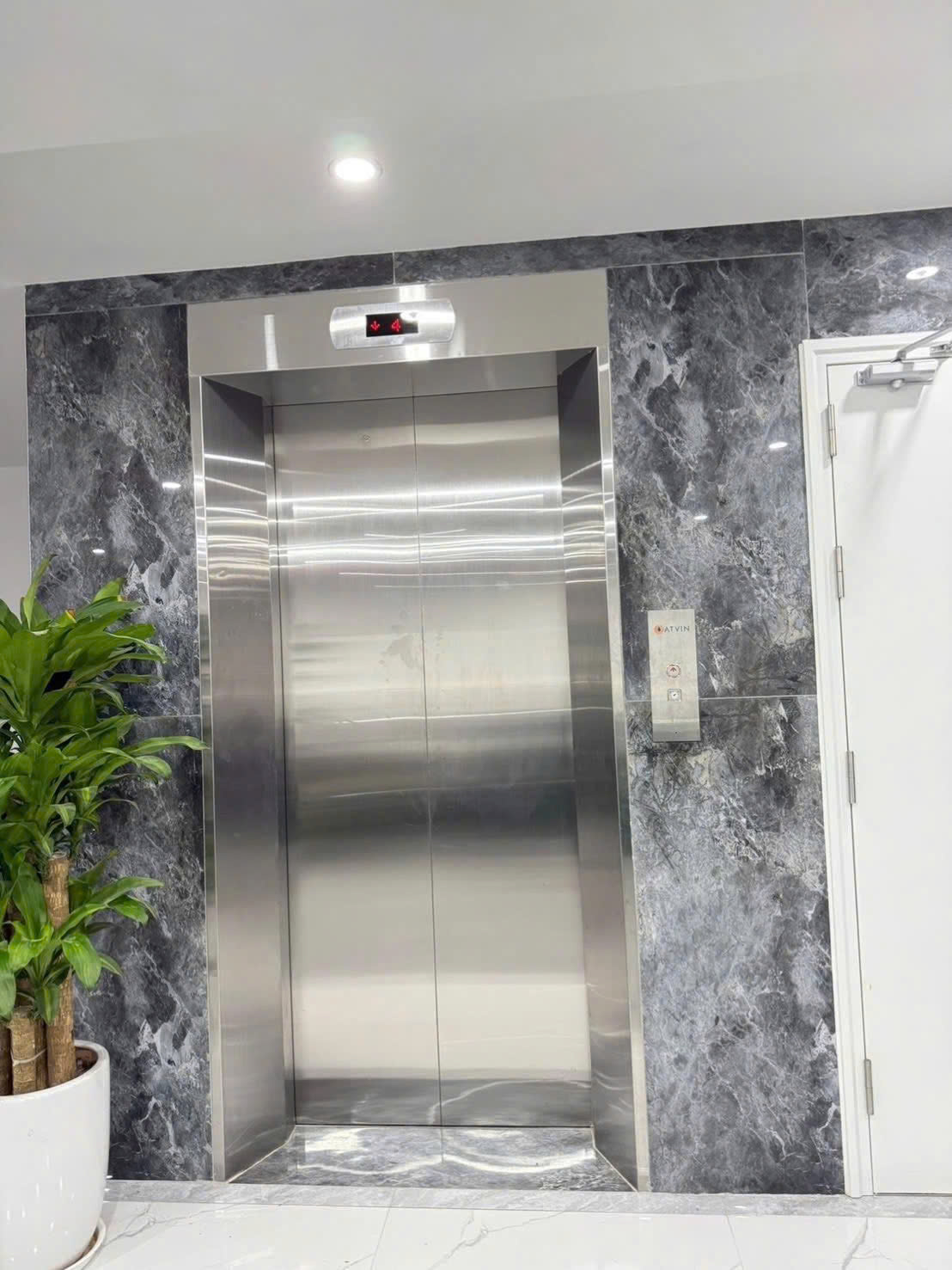 BÁN TÒA APARTMENT PHỐ PHAN KẾ BÍNH, BA ĐÌNH - 120M x 10T - DÒNG TIỀN 200TR/TH - GIÁ 48 TỶ - Ảnh 2