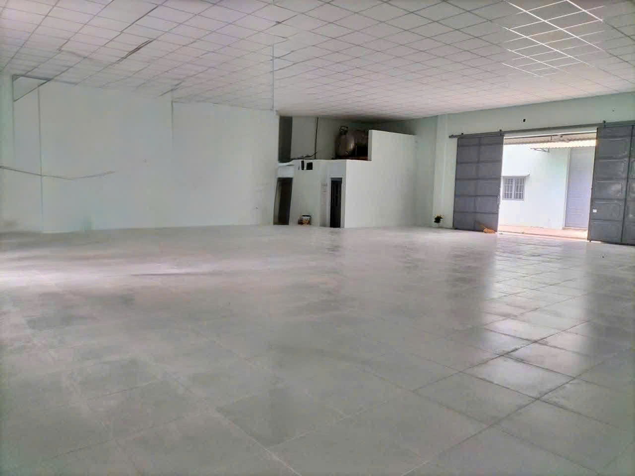 CHO THUÊ KHO XƯỞNG MỚI 16 x 16M TRUNG MỸ TÂY, Q12 ĐƯỜNG XE TẢI GẦN TÂN BÌNH - Ảnh 1
