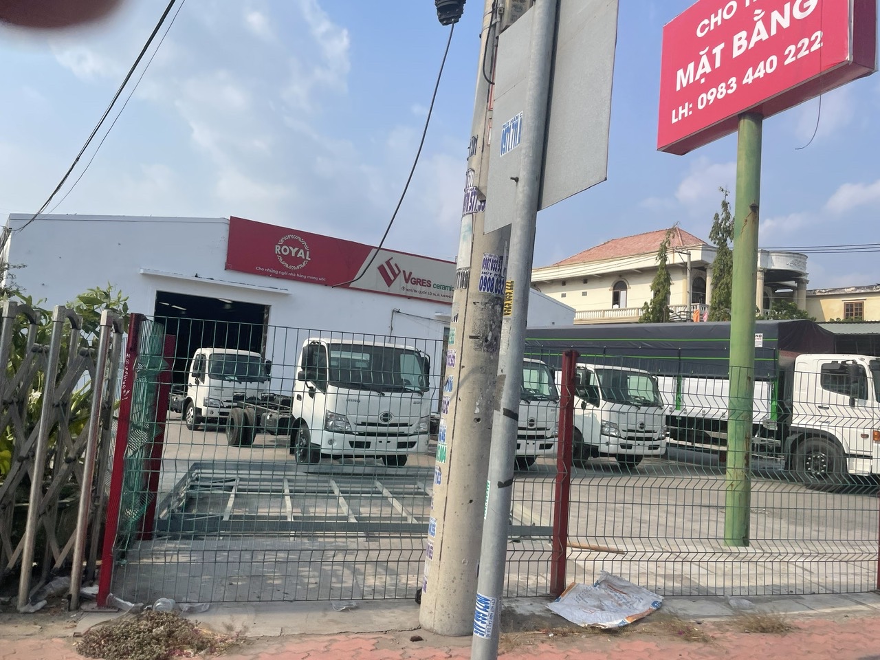 Chuyển nhượng Showroom ô tô 2 mặt tiền 87x115m giá 400 tỷ QL1A, Q12 - Ảnh chính