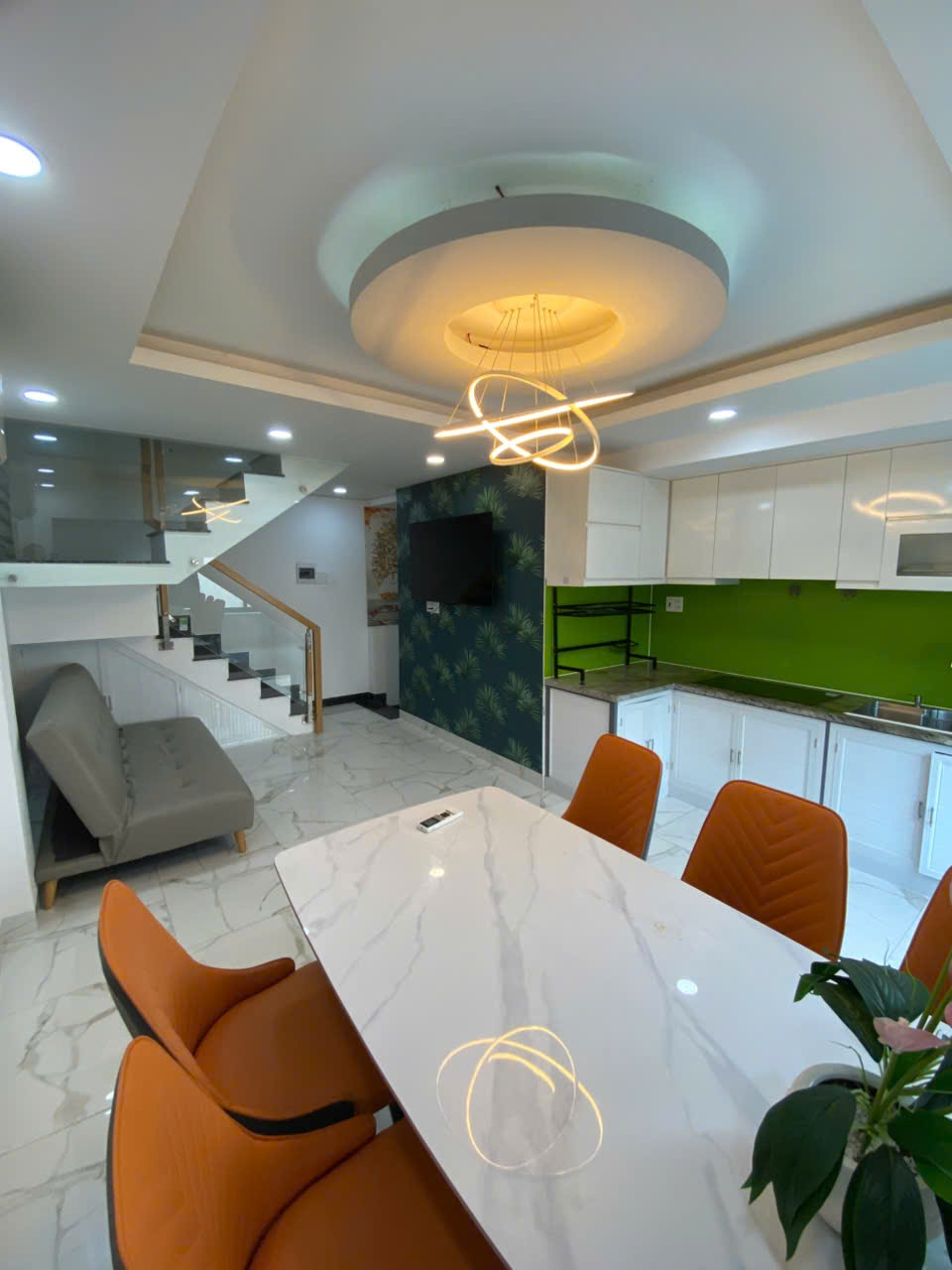 Cho Thuê Nhà + Nội Thất: 30m2, 4tầng, 3pn, Mặt Tiền 4m, Giá Rẻ P.21, Q.Bình Thạnh - Ảnh 2