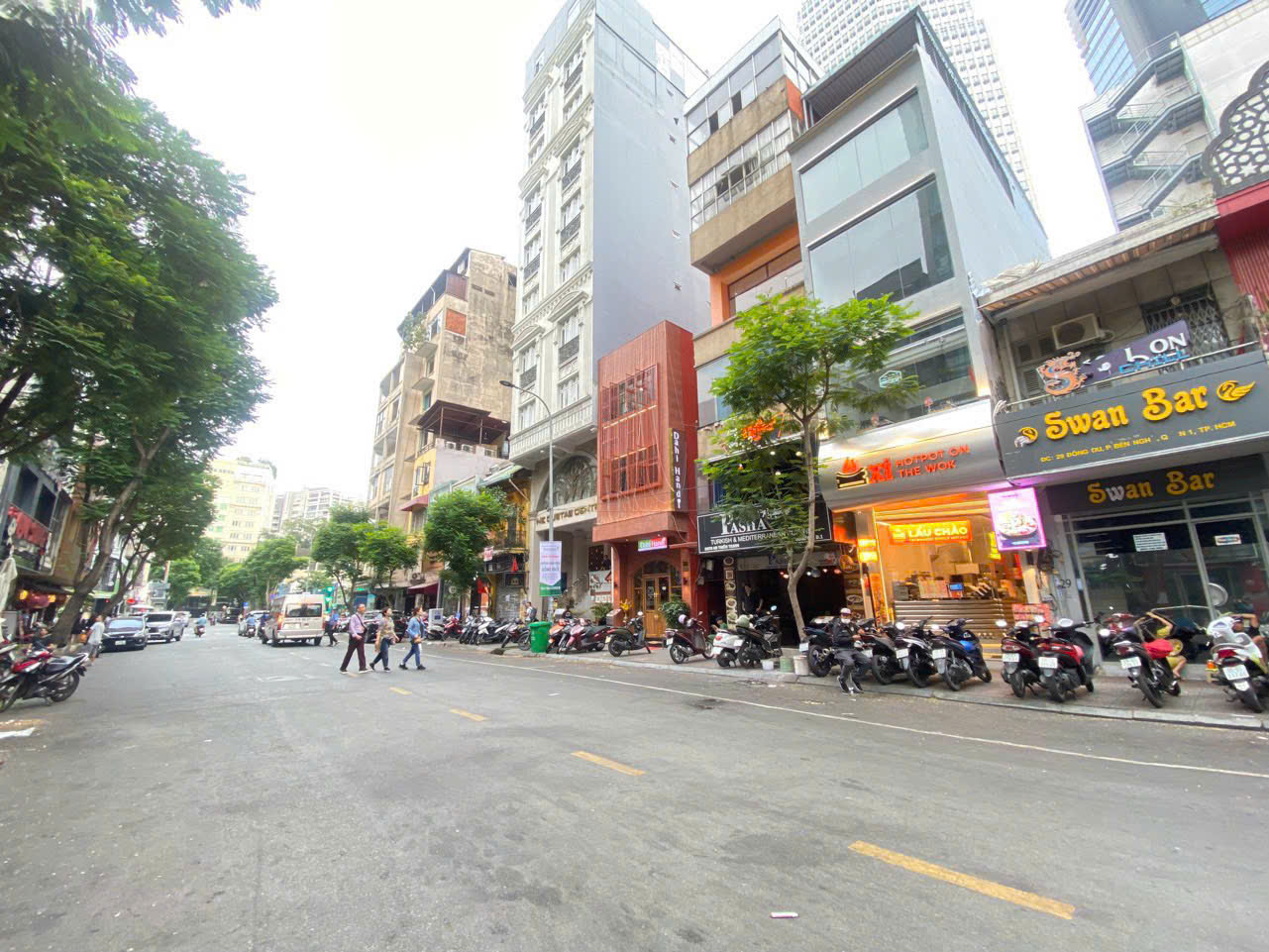 Bán Nhà Mặt Tiền 25 Đông Du, P.Bến Nghé, Q.1 - Ảnh 1