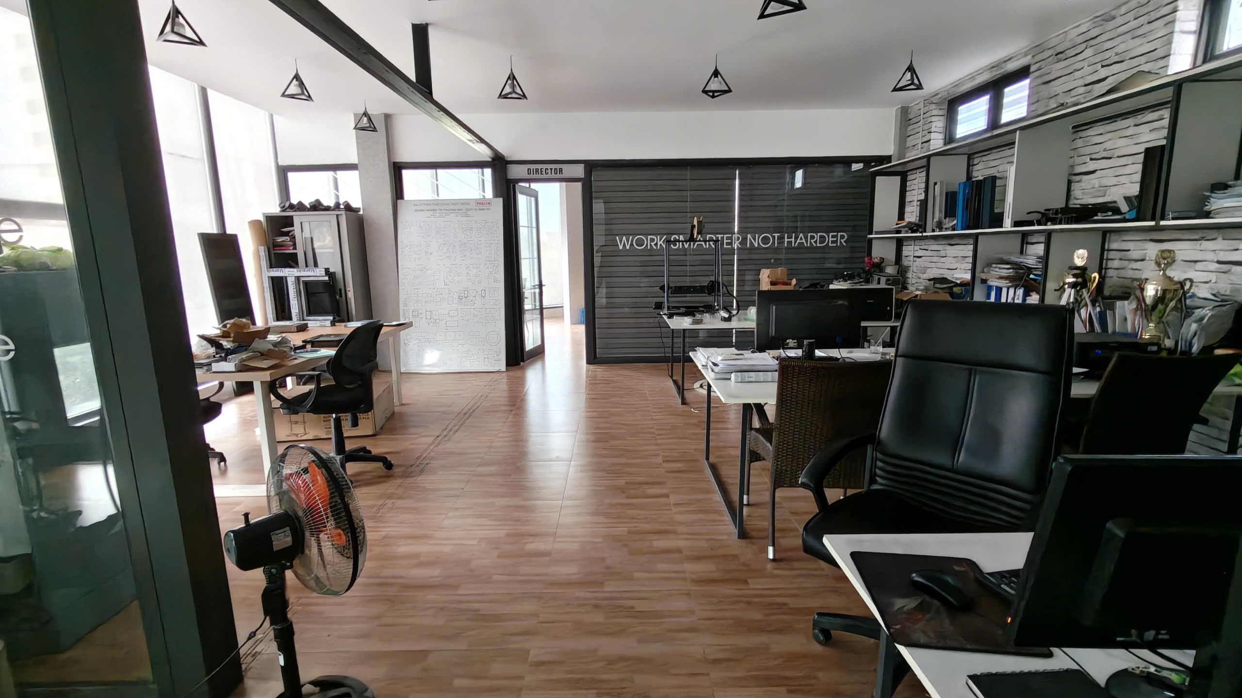 cho thuê văn phòng bulding hải châu đà nẵng khu trung tâm có đầy đủ thiết bị - Ảnh chính