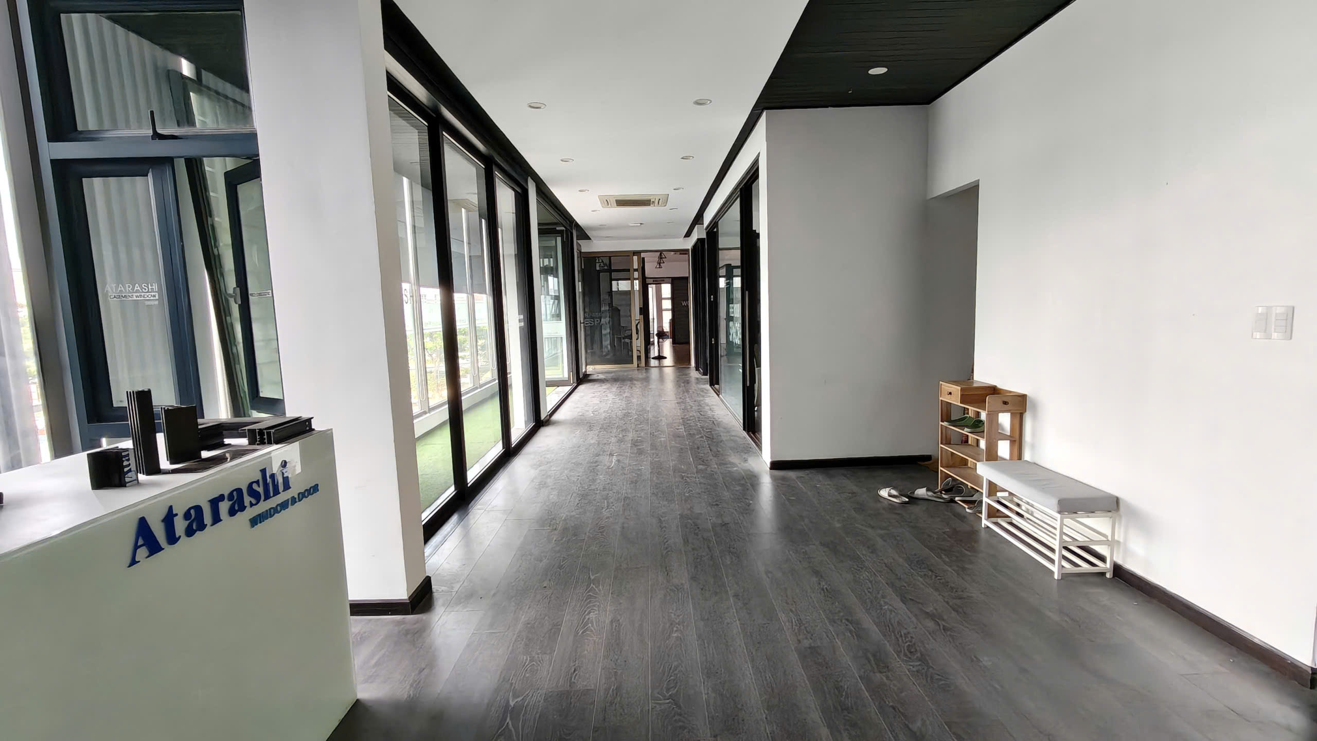 cho thuê văn phòng bulding hải châu đà nẵng khu trung tâm có đầy đủ thiết bị - Ảnh 1