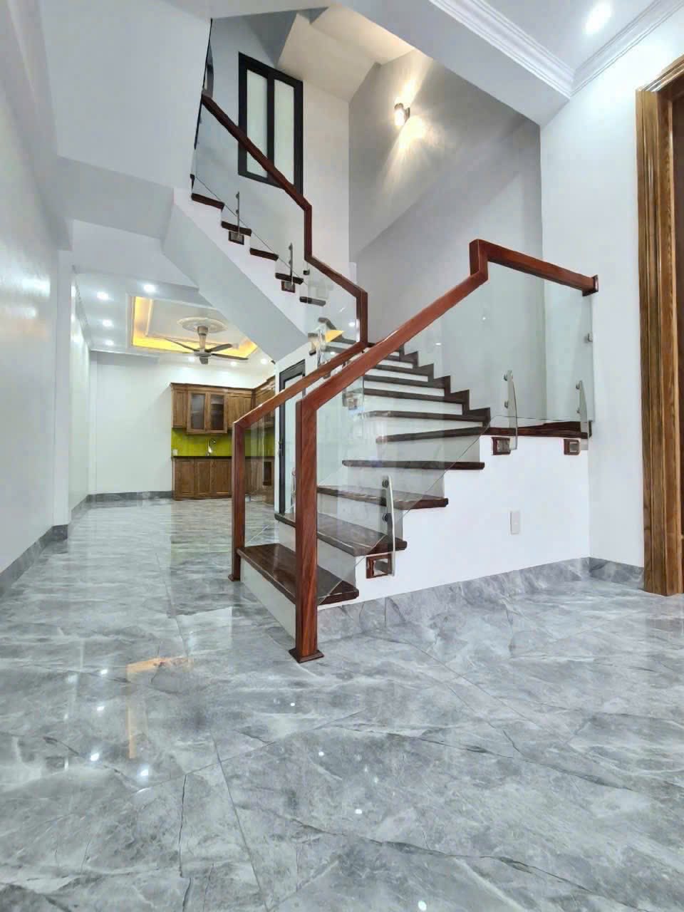 Bán nhà ngõ phố Vũ Hựu, khu Hồ Sươt, ph Lê Thanh Nghị, Tây HP, 47m2, 3 tầng, 3 ngủ, 3 vs - Ảnh 3
