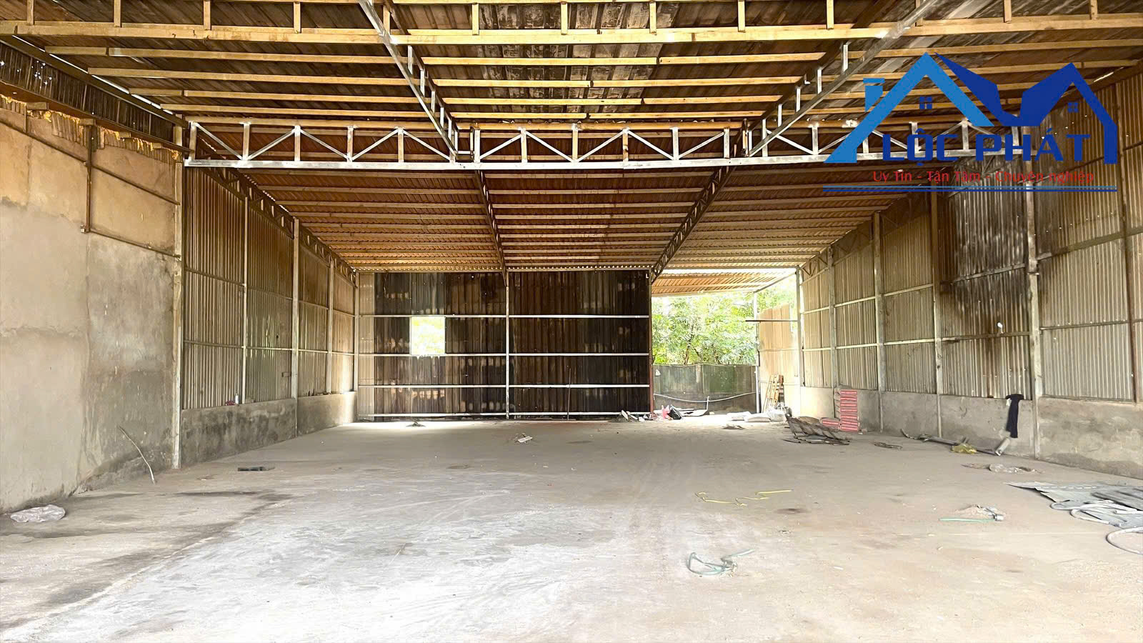 Cho thuê xưởng 400m2 đường xe cont gần Võ Nguyên Giáp, Đồng Nai giá 15 tr - Ảnh chính