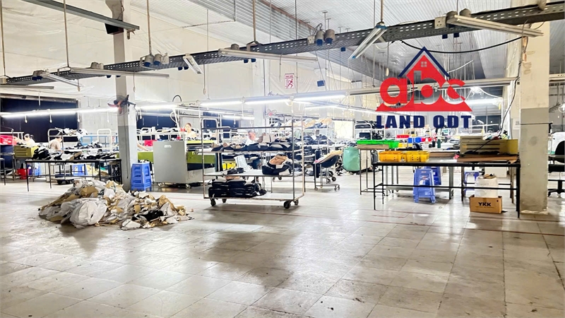 XT506 cho thuê nhà xưởng sản xuất ưu tiên May Mặc. đầy đủ máy mọc. hoạt động SX liền - Ảnh 1