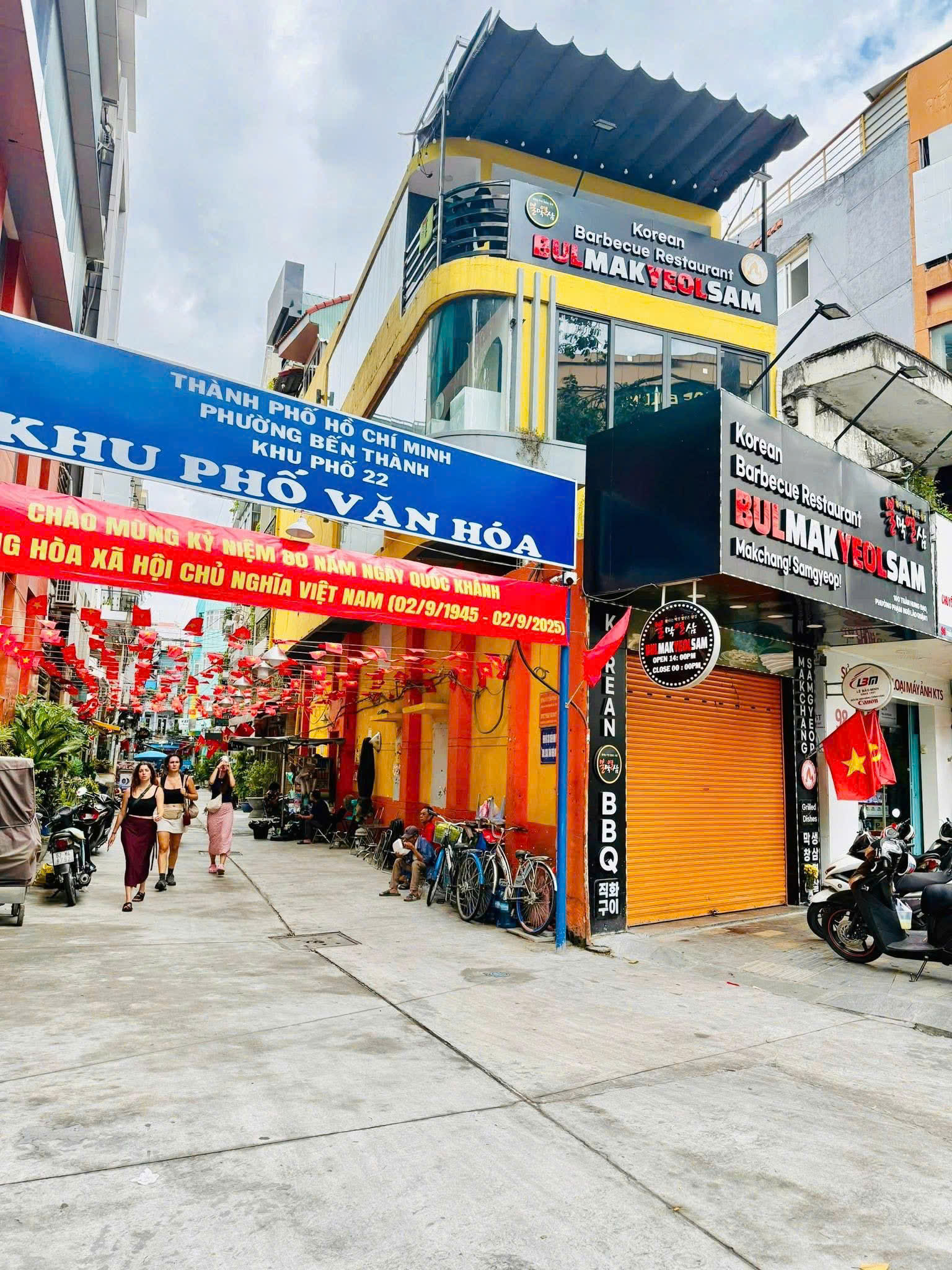 Bán nhà 2 Măt tiền Trần Hưng Đạo, Quận 1, 4,5x18m, 4 Tâng  suốt, HĐT 90tr, 69,9  tỷ. - Ảnh 1