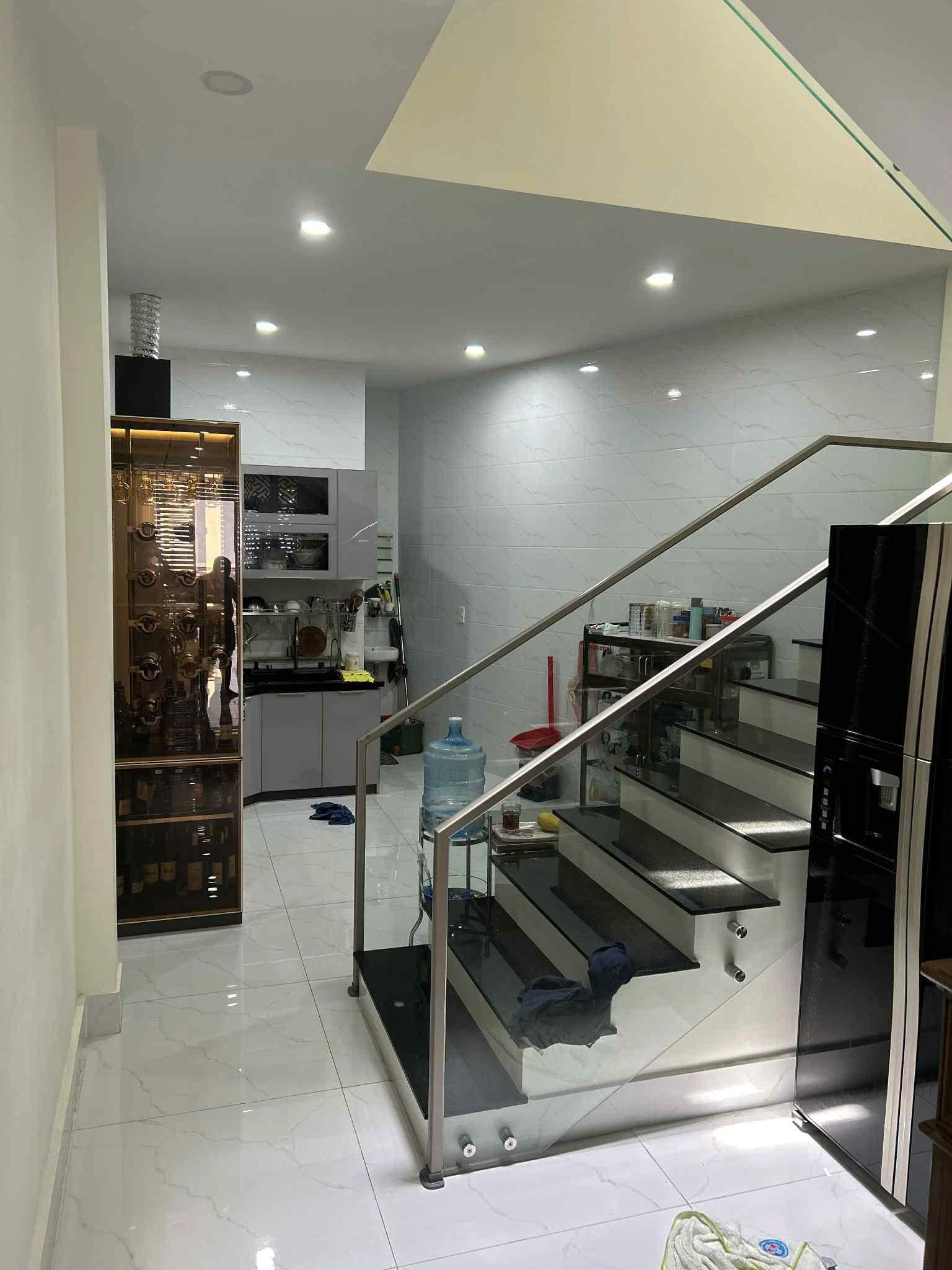 Chính Chủ Bán HXH 182M Lê Thị Bạch Cát, P.11, Q.11. DT 4.15x20m, Giá Chỉ 11.5 Tỷ, Liên Hệ: - Ảnh 3