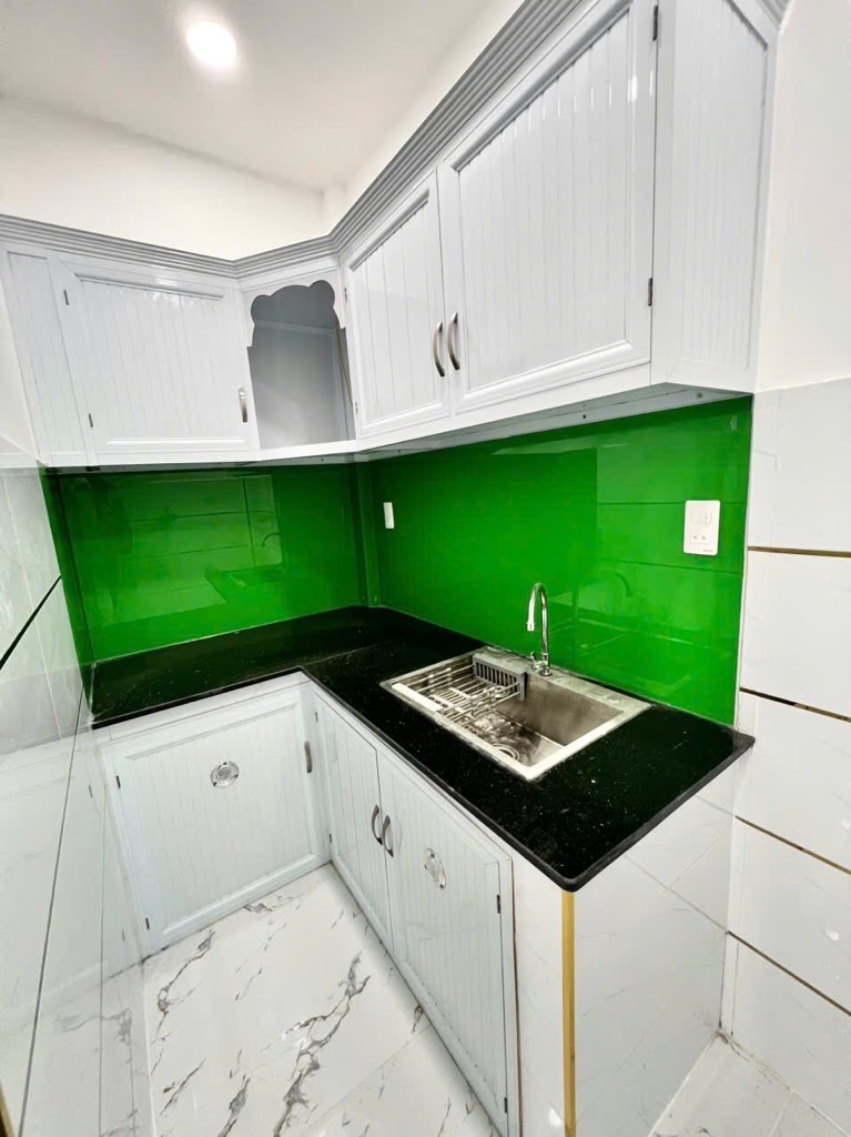 Bán nhà 2 tầng mới đẹp, 22m2 (3x8), Ngay Chiến Lược, sát Tên Lửa, chỉ hơn 1 tỷ - Ảnh 1