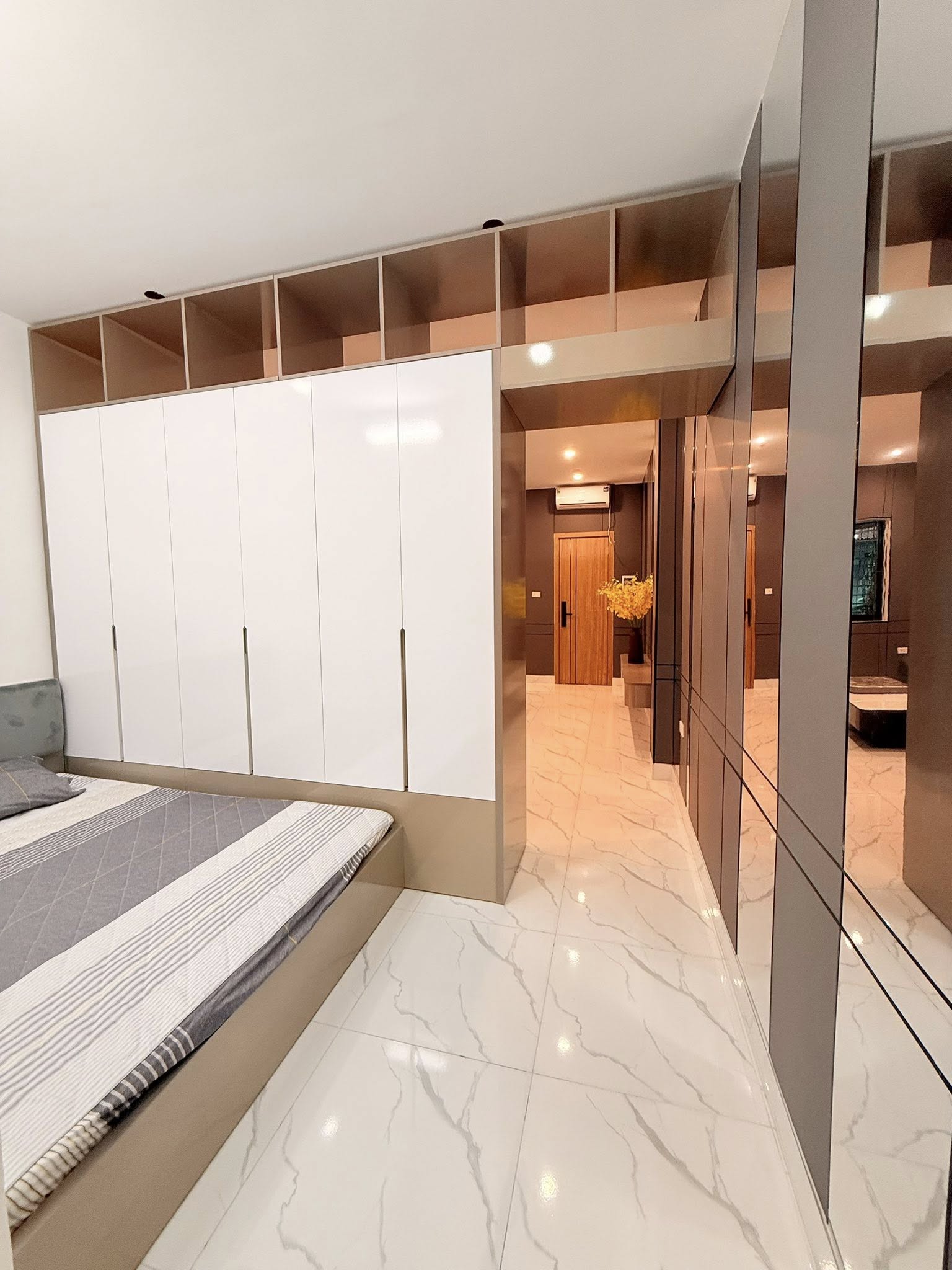 💥Siêu Tập thể Thái Thịnh 115m2, 3 ngủ, Nội thất cực chất, trung tâm Đống Đa, hơn 4 tỷ - Ảnh 2
