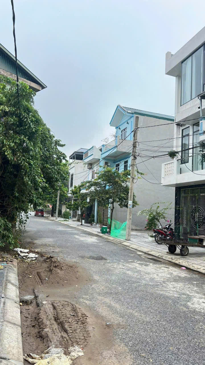 BÁN ĐẤT HỒ QUANG TRUNG- 3 MẶT THOÁNG- OTO ĐỖ CỬA - Ảnh chính