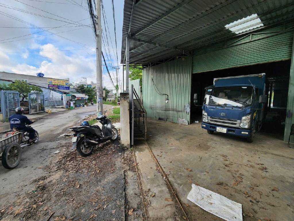 Măt Tiền Thanh Xuân 22, Q.12, 700m2, 2PN, giá tốt 10.3 tỷ. LH: 0938552448 - Ảnh 1