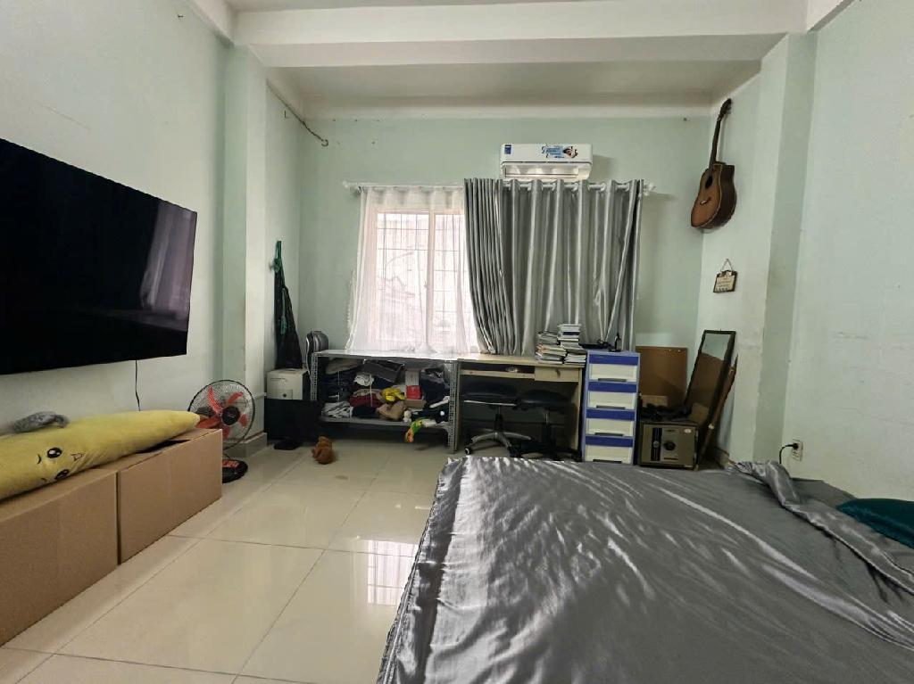 Bán chung cư Phan Xích Long, 66m2, tầng 1, thang máy, sổ hồng riêng, chỉ hơn 3 tỷ - Ảnh 2