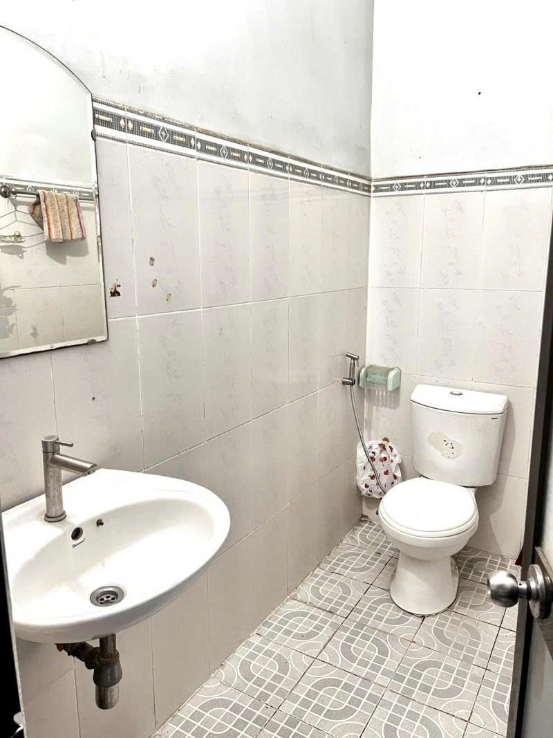 Bán nhà hẻm 198, Phước Long A, Q.9. 46m2, 5 tầng, 3PN, SH. Giá 4.5 tỷ. LH: 0933125879 - Ảnh 4