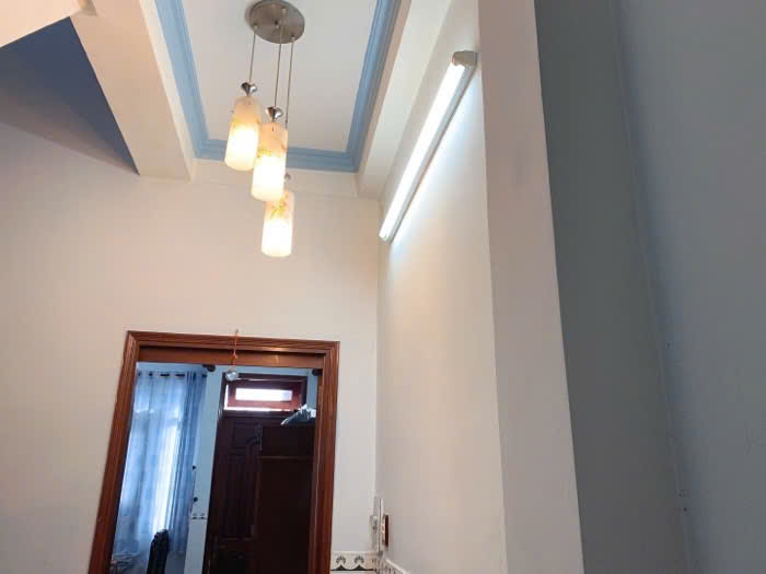 BÁN GẤP - NHÀ TRUNG TÂM GÒ VẤP - HẺM XE HƠI - CƠ HỘI ĐẦU TƯ CỰC TỐT - Ảnh 3