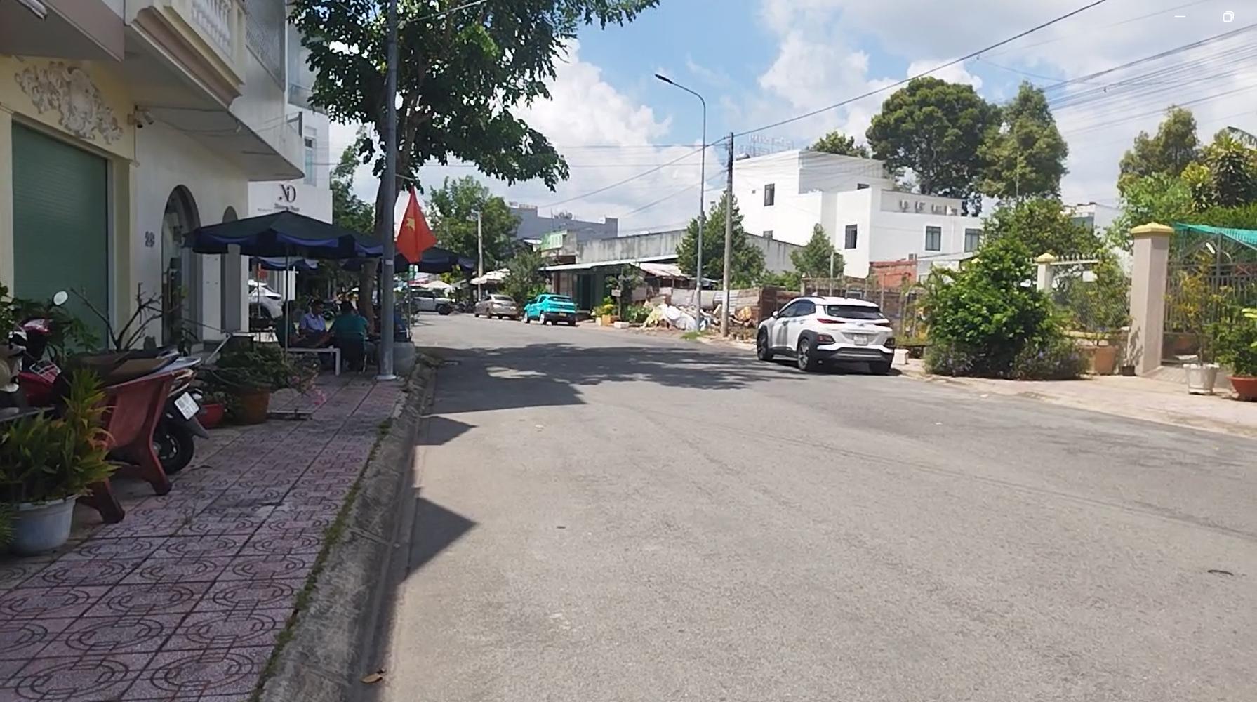 Bán Nhà Mặt Phố Số 2, TTTM Vincom Sa Đéc, Đồng Tháp. 75m2, 3 Tầng, 6PN. Giá 6.2 Tỷ, Sổ Hồng. - Ảnh 1