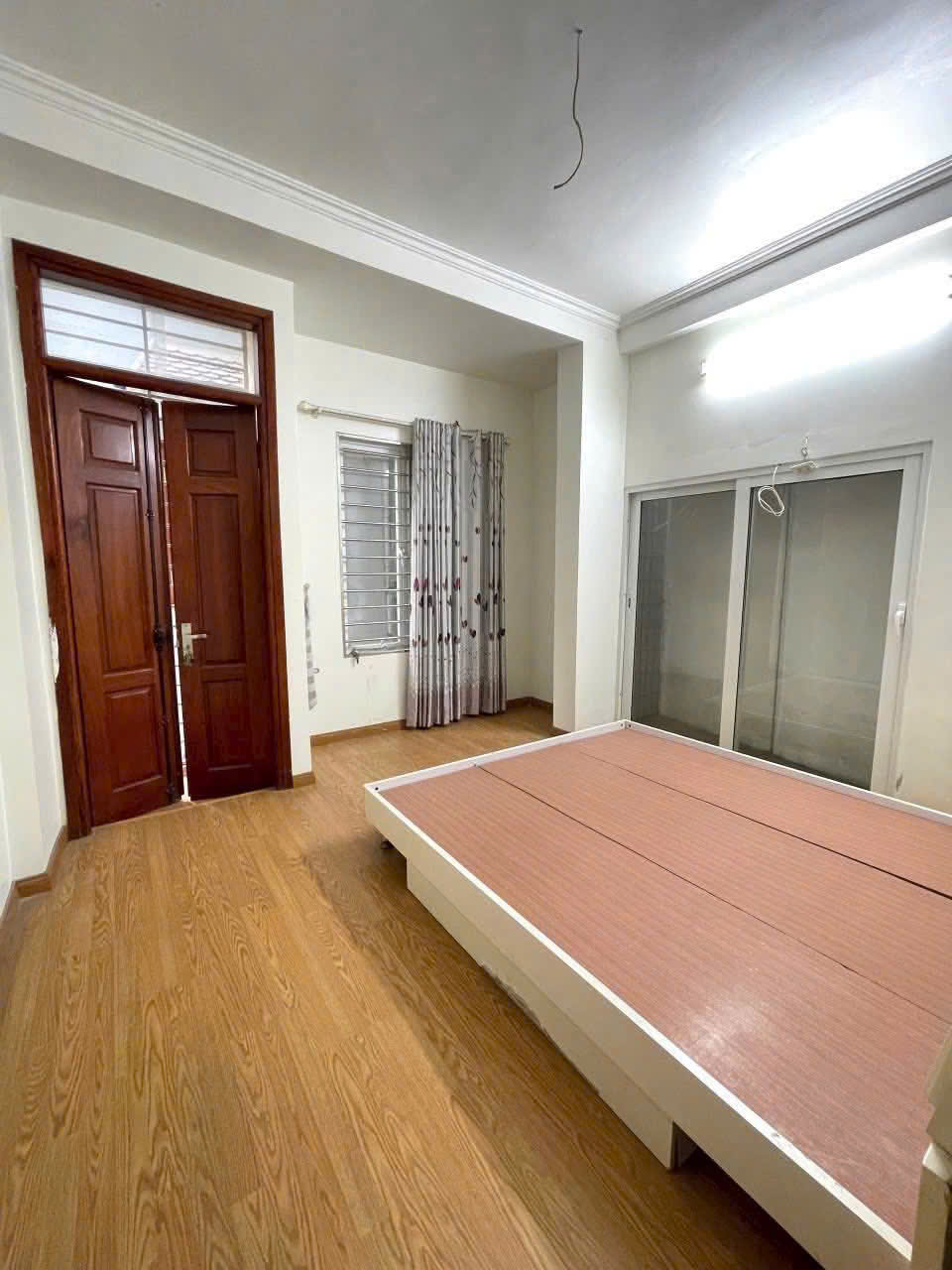 Nhà MỚI ĐẸP Bạch mai - Hai bà Trưng 50m x 5T, 6 ngủ giá 17TR, gần phố, ở nhóm ok - Ảnh 4