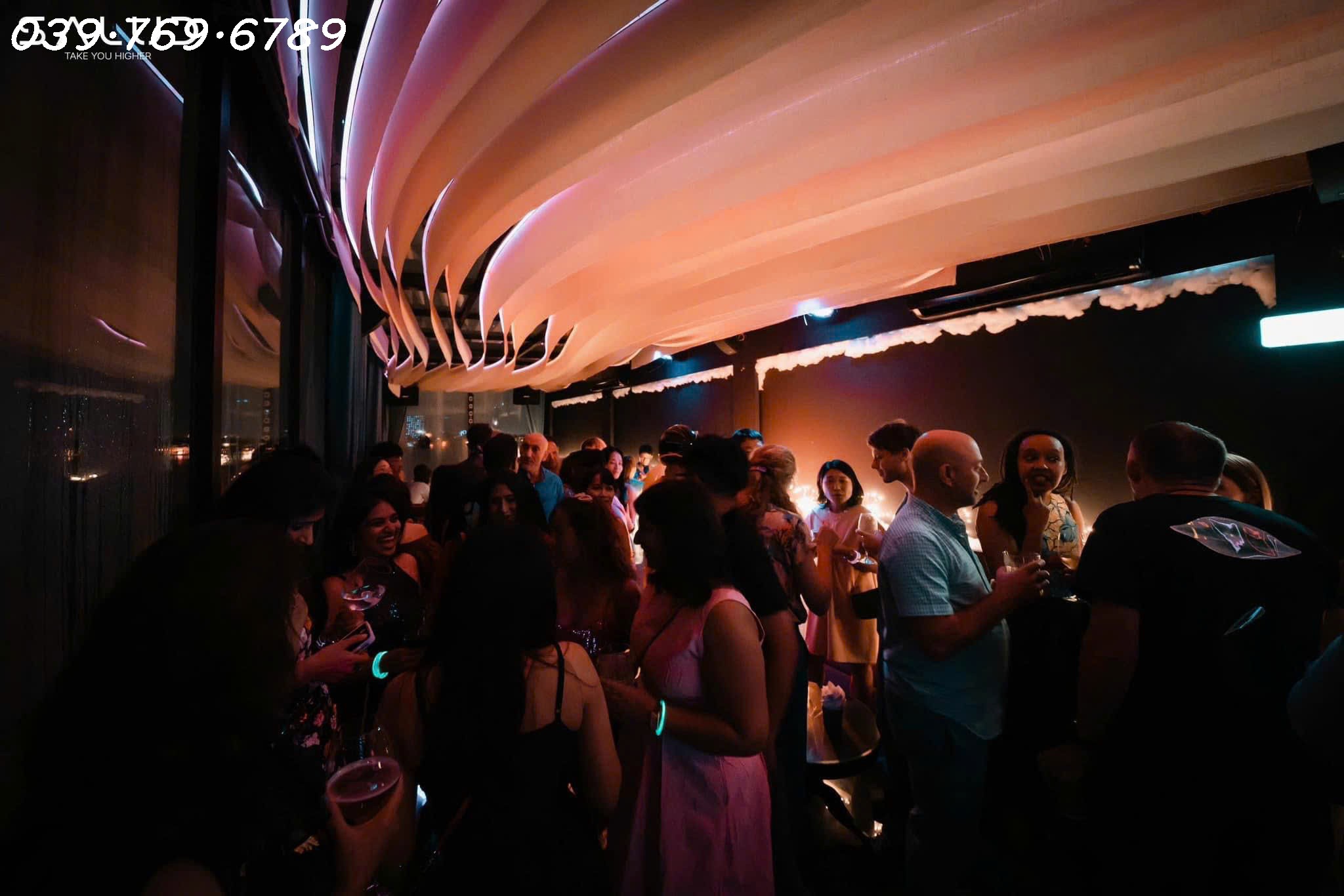 CHO THUÊ LOUNGE FULL ĐỒ HOẶC SANG NHƯỢNG QUÁN RƯỢU VỆ HỒ TÂY, HÀ NỘI - Ảnh 2