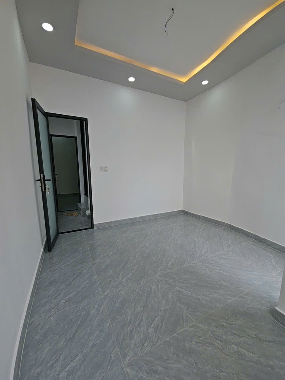 SÁT MẶT TIỀN ĐƯỜNG SỐ  48<br>DT 29  M2 CÓ 3 TỶ ĐÚC BÊ TÔNG - Ảnh 3