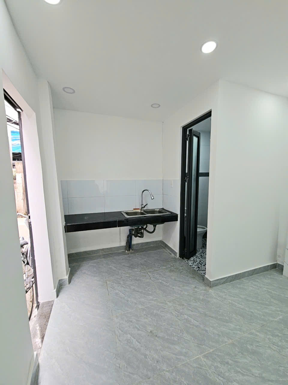 SÁT MẶT TIỀN ĐƯỜNG SỐ  48<br>DT 29  M2 CÓ 3 TỶ ĐÚC BÊ TÔNG - Ảnh 4