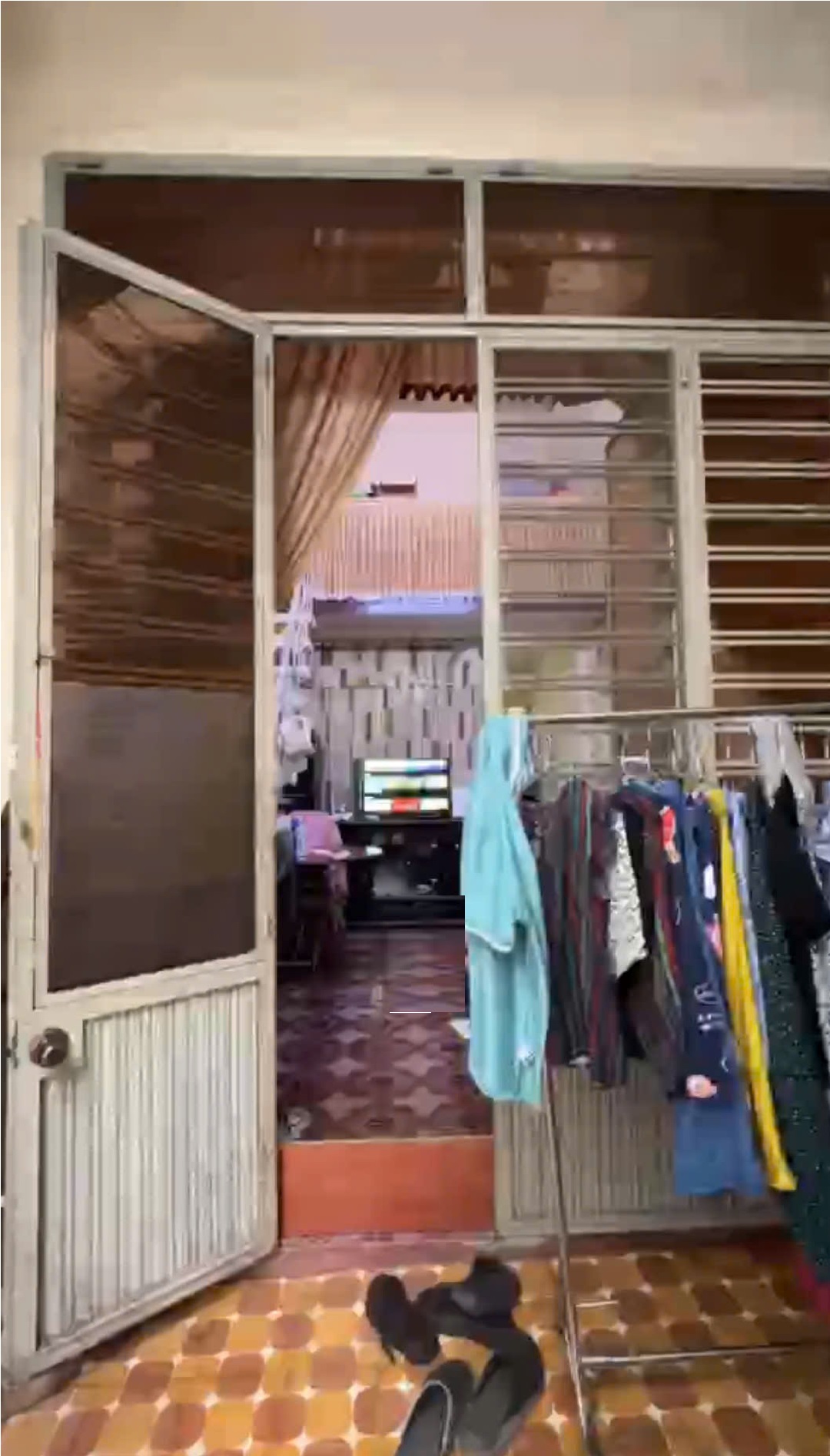 ♥ Nhà 50m ra Võ Văn Tần,  Ô tô đậu vài bước, ngay Aeonmall, 32m2, lửng sạch, 2.x tỷ - Ảnh chính