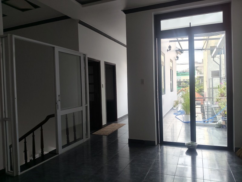 # MT Trần Cao Vân đi bộ ra Biển, 300m2, ngang 7.8m, 2 tầng kiểu Biệt Thự sân vườn rộng, 20.5 tỷ - Ảnh 2