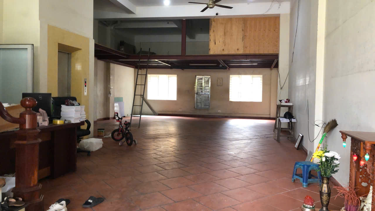 Cho thuê tầng hầm và tầng 1, tòa nhà 5 tầng tại số 15 đường Bát Khối, phố Tư Đình, Long Biên, Hà Nội - Ảnh 2