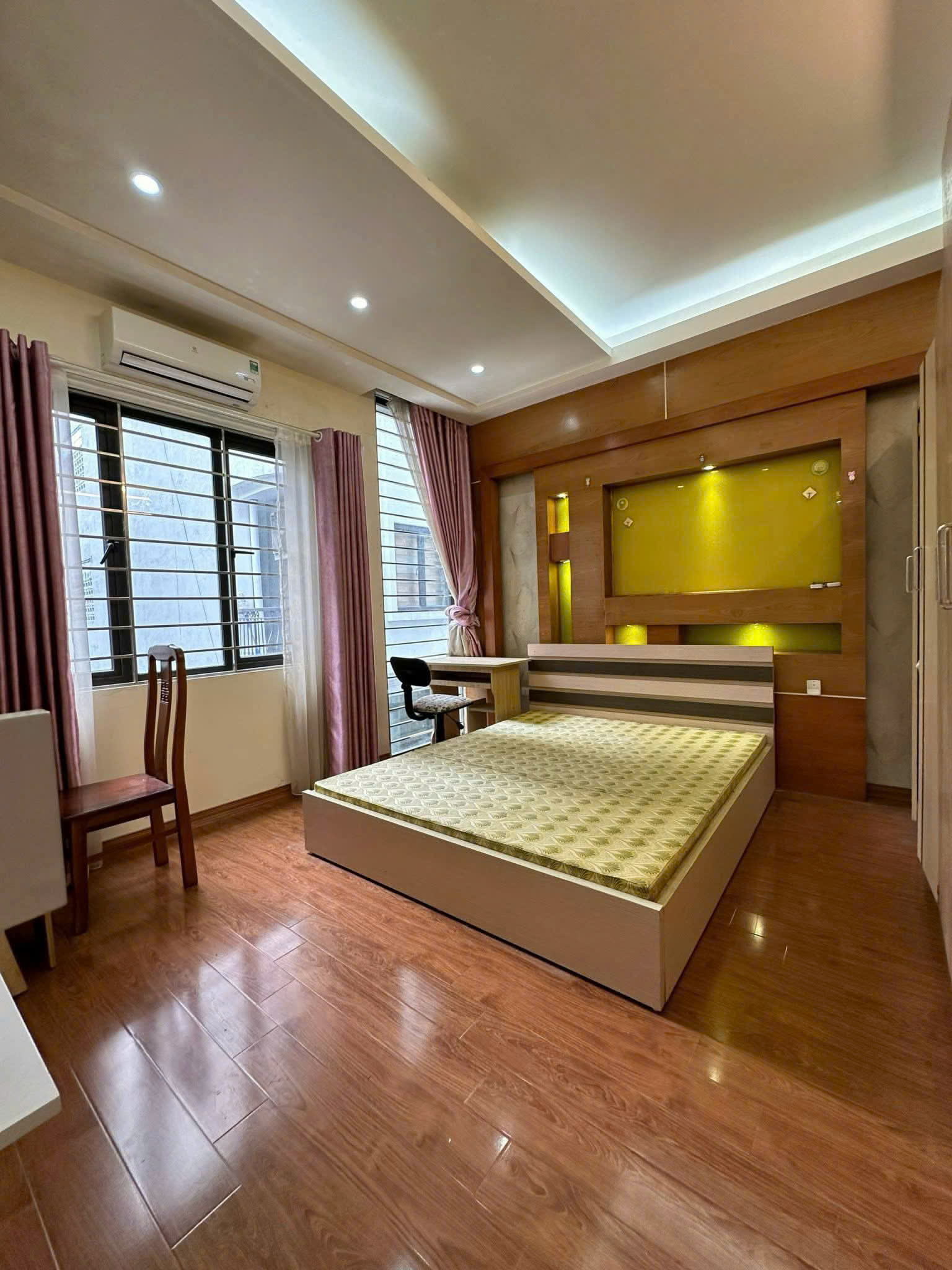 Cho thuê NHÀ MỚI - FULL ĐỒ Thái Hà - Đống Đa, 40m x 5T GIÁ 22TR, gara, kinh doanh - Ảnh 2