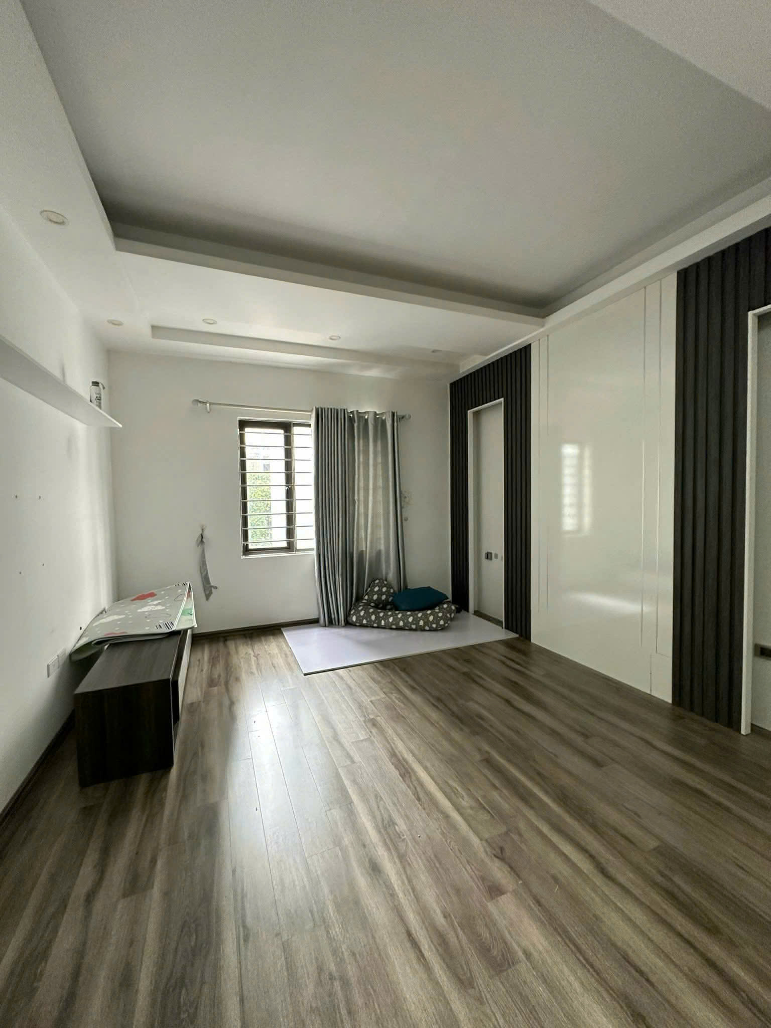Cho thuê NHÀ MỚI - FULL ĐỒ Thái Hà - Đống Đa, 40m x 5T GIÁ 22TR, gara, kinh doanh - Ảnh 3