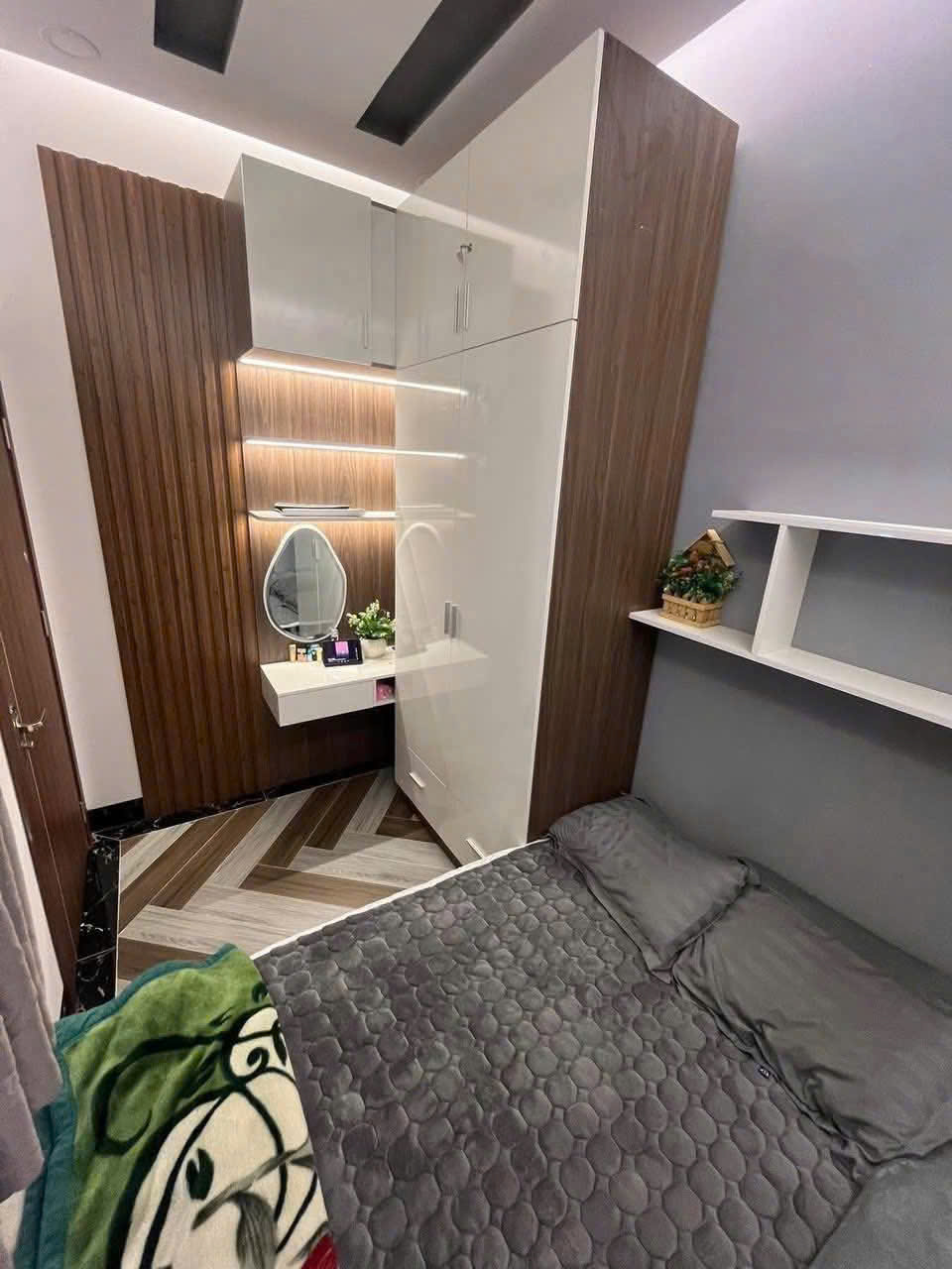 Gia đình bán căn villa sân vườn mini ngay trung tâm Ma Trang Sơn P5 TP Đà Lạt - Ảnh 2