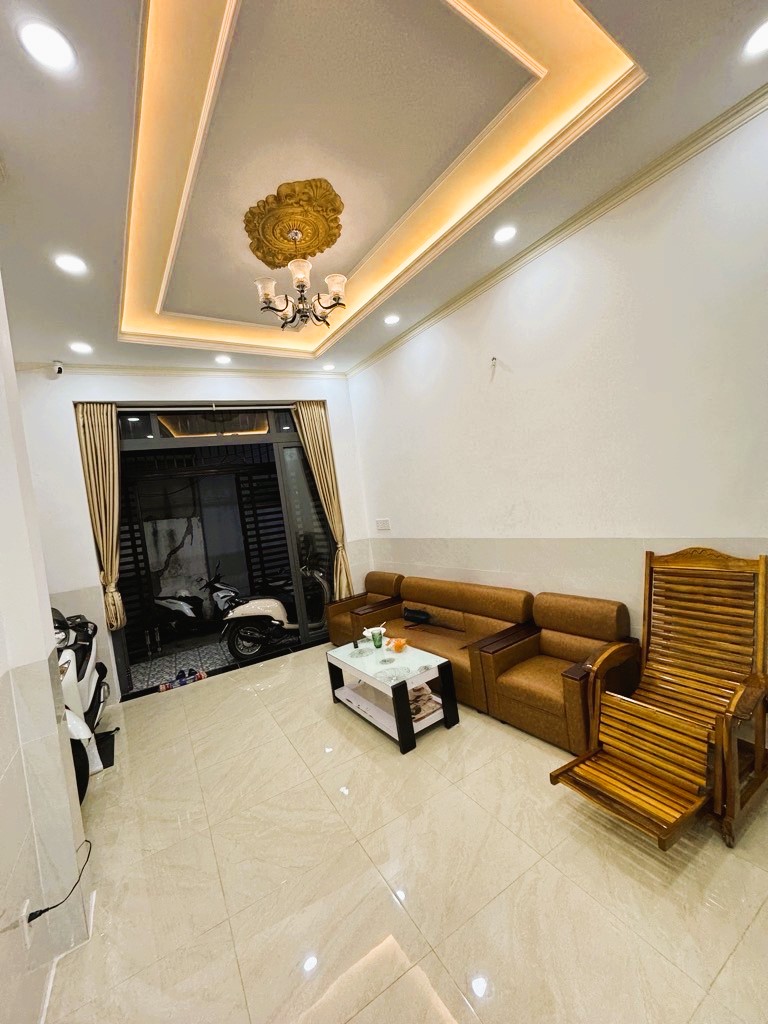 Bán nhà 4 tầng 56m2 Hậu Giang, đẹp lung linh, View kênh Lò Gốm, Him Lam, chỉ hơn 6 tỷ - Ảnh 1