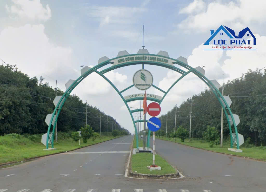 Cho thuê xưởng 2500m2 KCN Long Khánh Đồng Nai giá chỉ 3,8usd/m2 - Ảnh chính