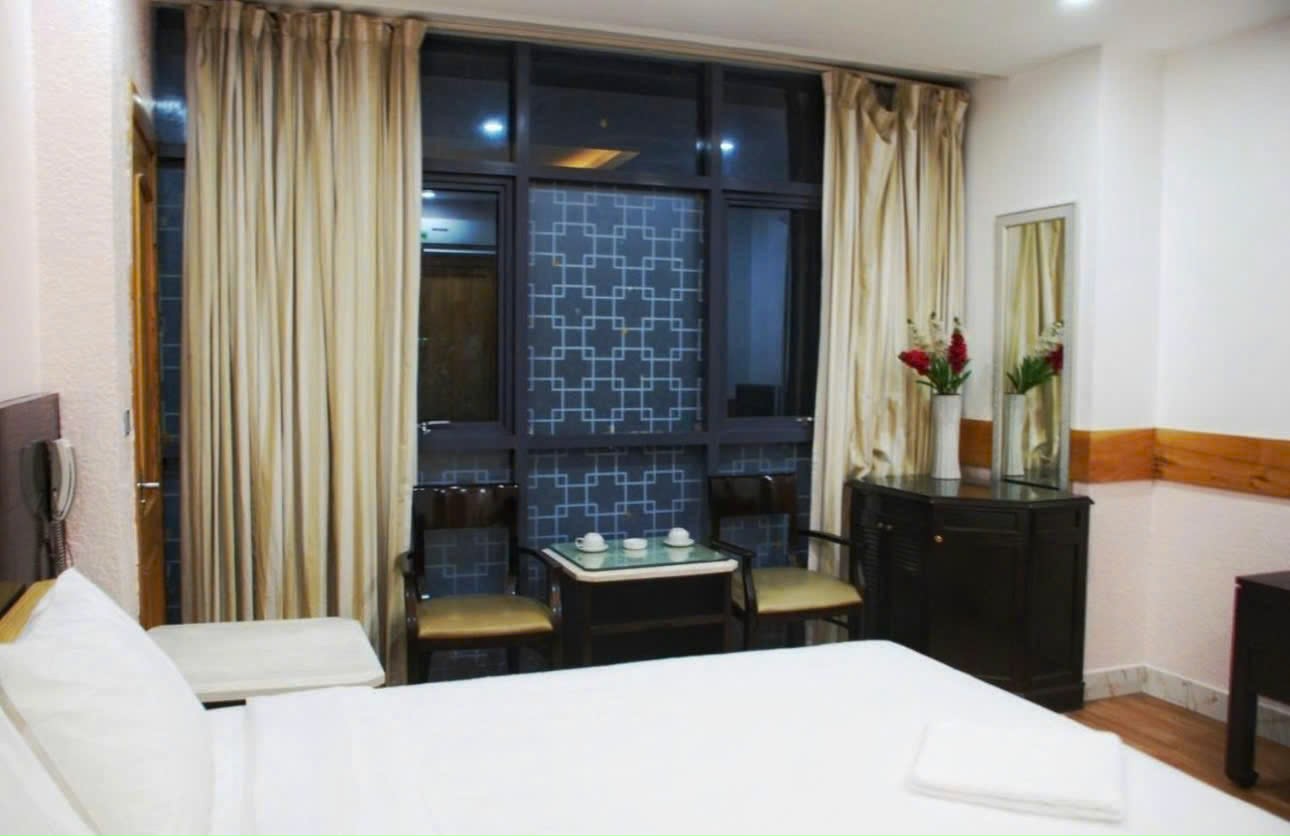 BÁN KHÁCH SẠN MẶT PHỐ KHƯƠNG ĐÌNH - DÒNG TIỀN 300TR/TH - 140M² x 8T CÓ HẦM - GIÁ 89.9 TỶ - Ảnh 3