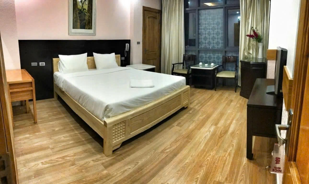 BÁN KHÁCH SẠN MẶT PHỐ KHƯƠNG ĐÌNH - DÒNG TIỀN 300TR/TH - 140M² x 8T CÓ HẦM - GIÁ 89.9 TỶ - Ảnh 2