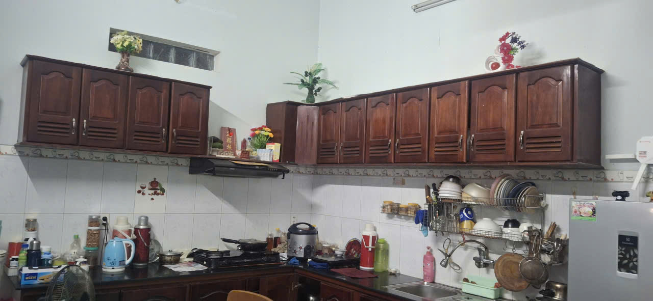 NHÀ ĐẸP 3 TẦNG – 4 PHÒNG NGỦ – Ô TÔ VÀO SÂN – TRUNG TÂM HẢI CHÂU – GIÁ 8.3 TỶ - Ảnh 4