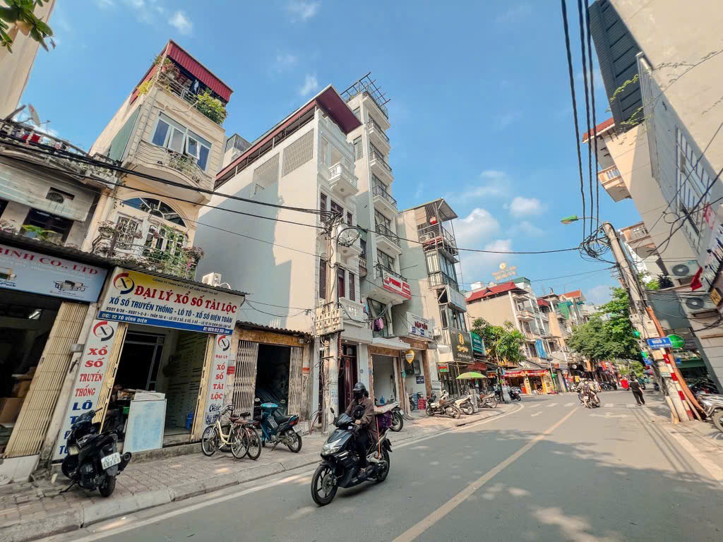 LÃI NGAY NHÀ CŨ MẶT PHỐ KINH DOANH S=140M2 PHỐ VƯƠNG THỪA VŨ – TÔ VĨNH DIỆN. GIÁ 45 TỶ. - Ảnh 2