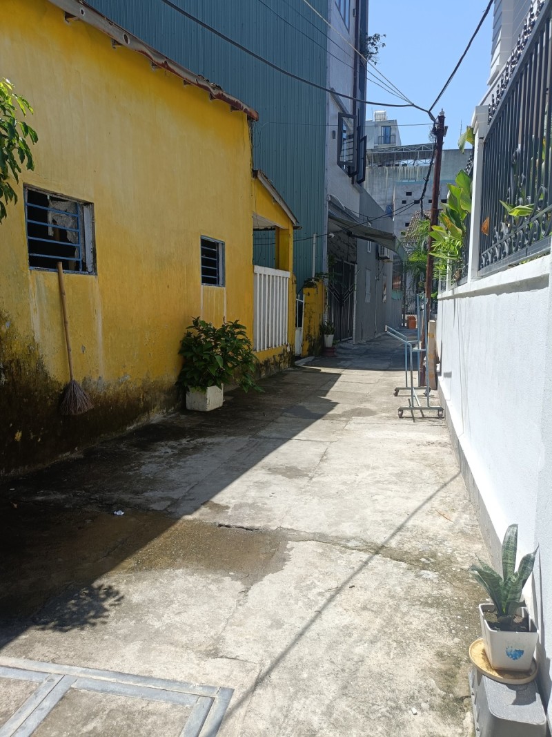 ► Nhà kiệt Chế Lan Viên, gần Biển, 56m2, lửng đúc, 3PN, 3.x tỷ - Ảnh 2