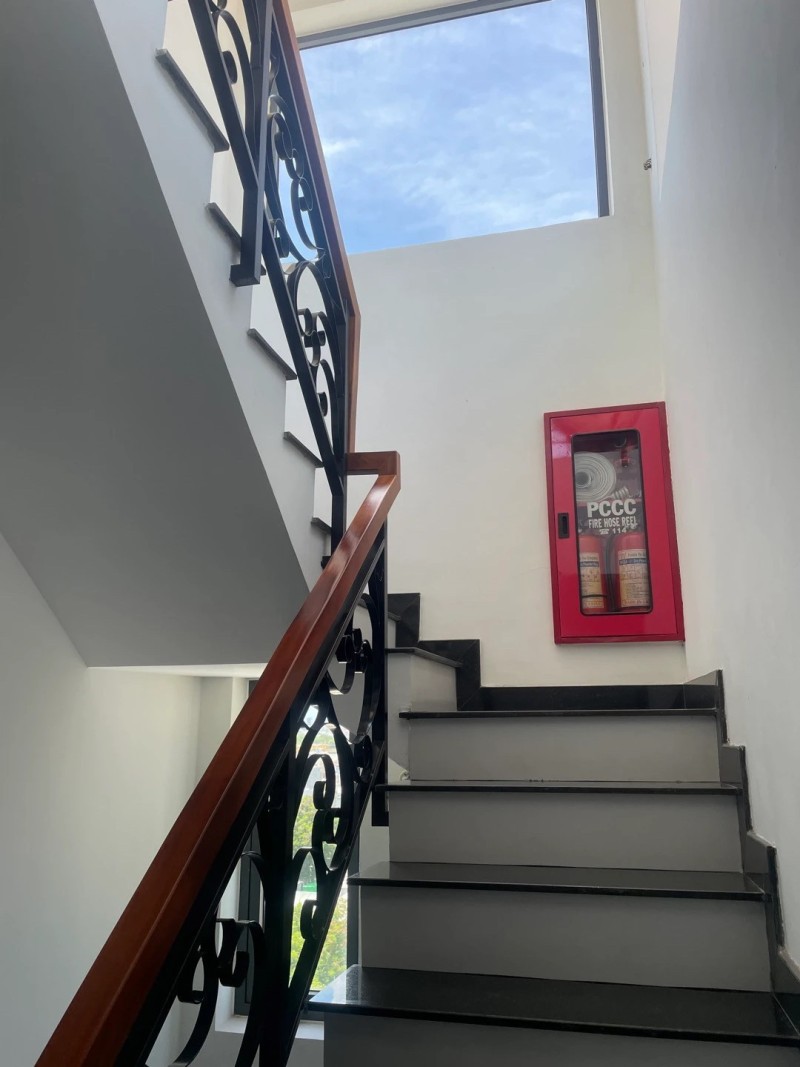 ♥ Khách Sạn MT đường 10.5m cạnh EuroVilla, 10 tầng, thu ~ 220tr/th - Ảnh 3