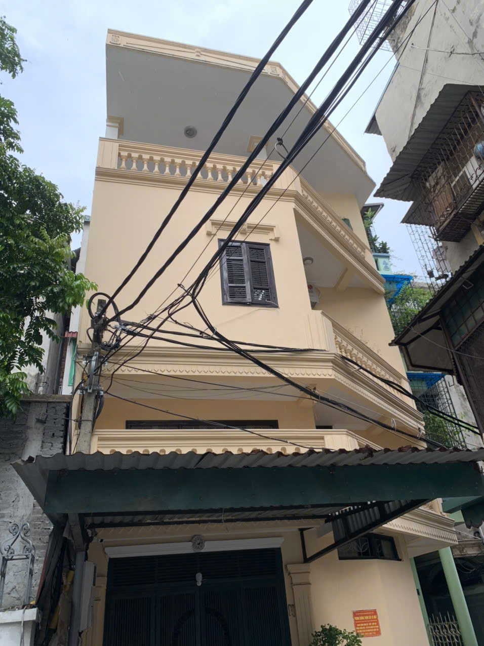 Cho thuê lâu dài nhà 3,5 tầng, ngõ 128C Đại La gần trường tiểu học Đồng Tâm, ô tô đỗ cửa - Ảnh 2