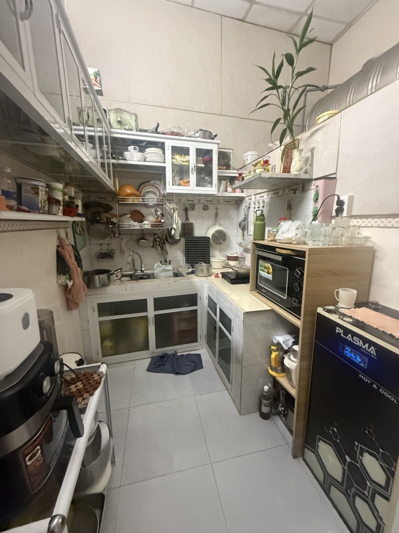 ♥ Nhà kiệt gần MT Bà Huyện Thanh Quan, gần Biển, 56m2, lửng đúc, 3PN, 3.x tỷ - Ảnh 1