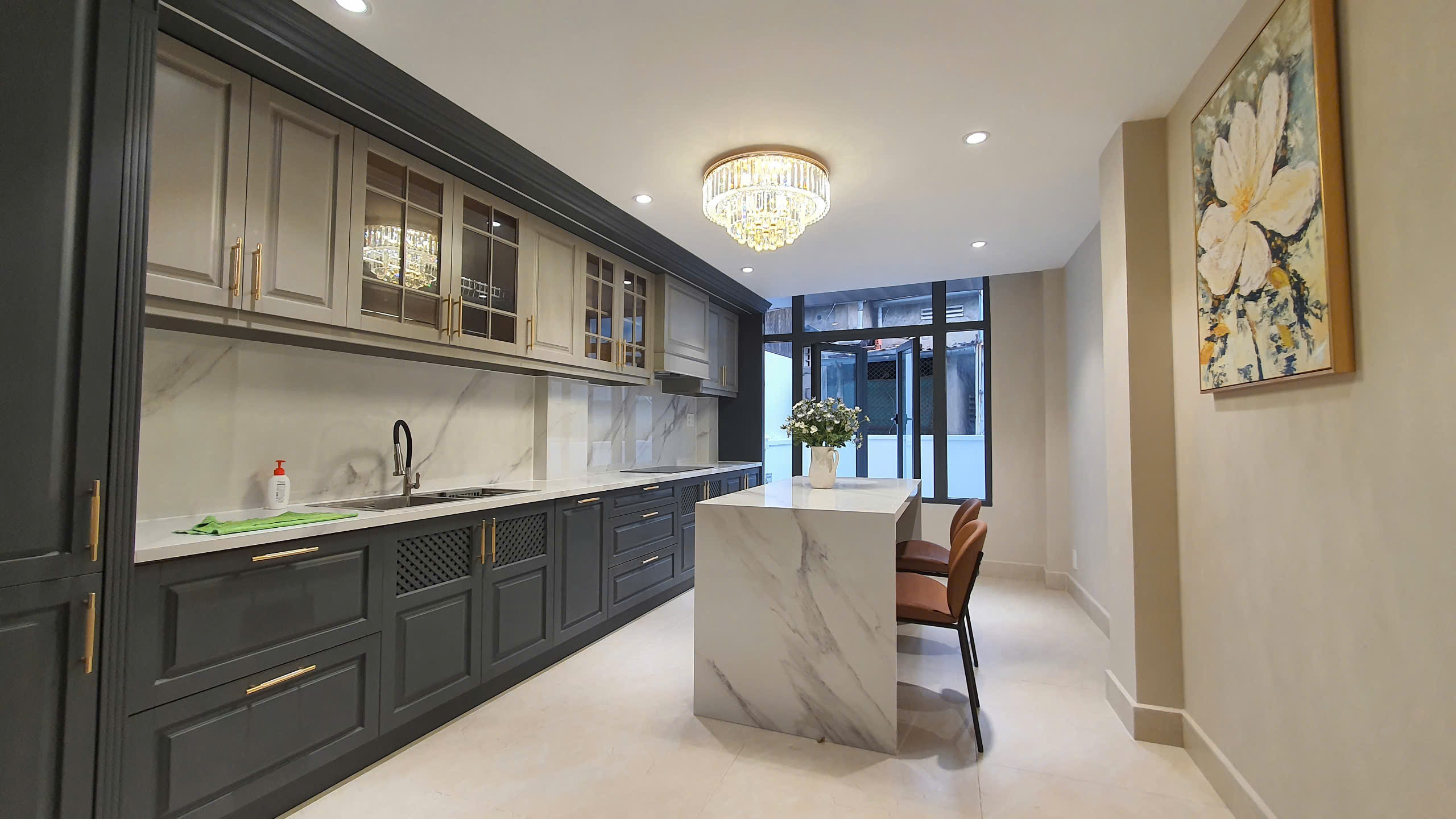 BÁN NHÀ KINH DOANH: 6 TẦNG, DTSD 400M2, 8PN, TẶNG NỘI THẤT- MẶT TIỀN ĐINH CÔNG TRÁNG, P.TÂN ĐỊNH, Q1 - Ảnh 2
